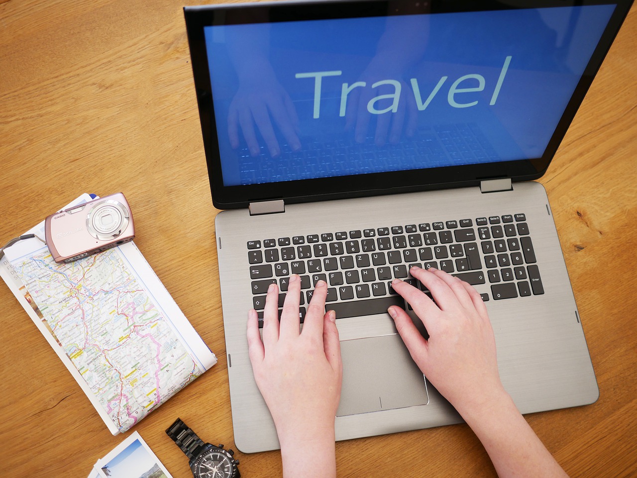 examples of online travel agents